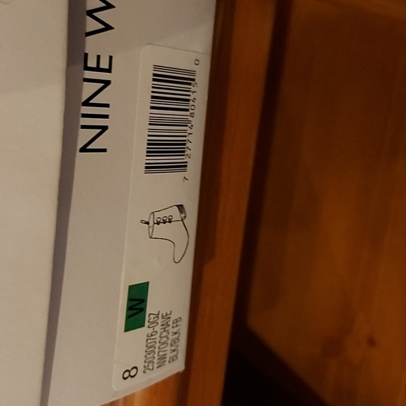 Brend new booties - Picture 4 of 4